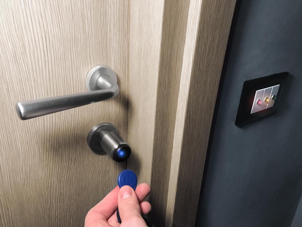 Moonlight Inn Guesthouse Рим Экстерьер фото
