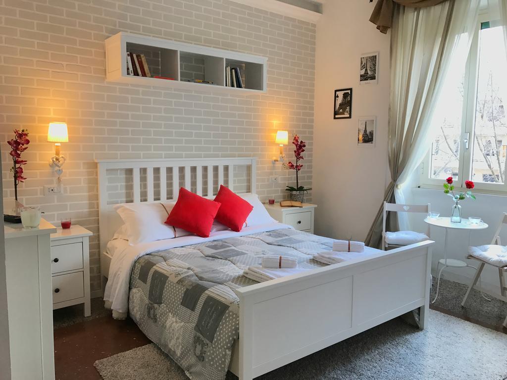 Moonlight Inn Guesthouse Рим Экстерьер фото