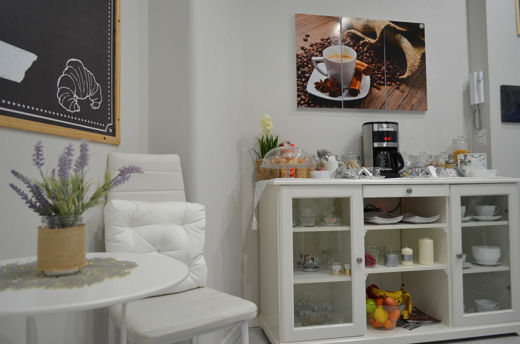 Moonlight Inn Guesthouse Рим Экстерьер фото