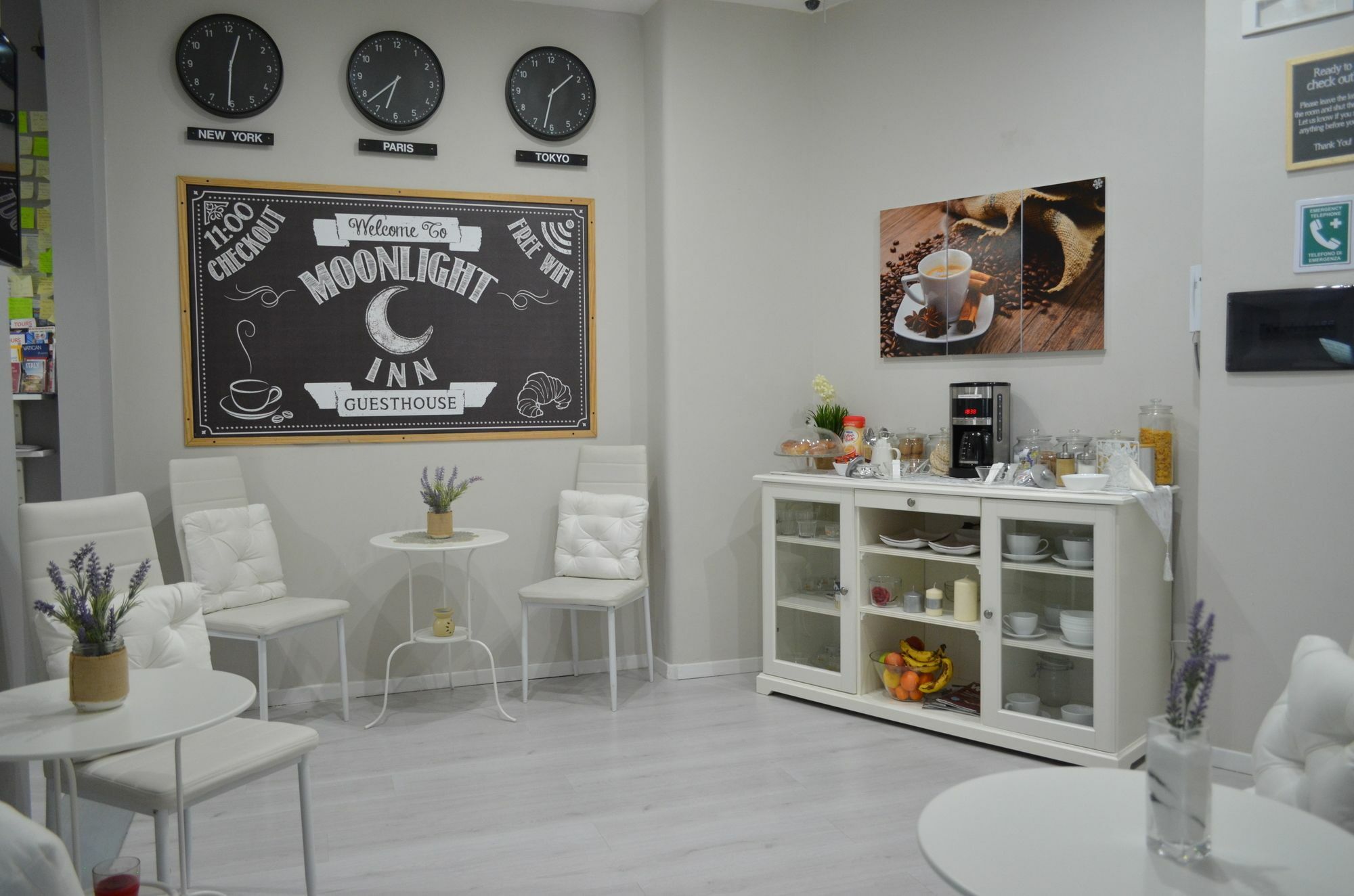 Moonlight Inn Guesthouse Рим Экстерьер фото