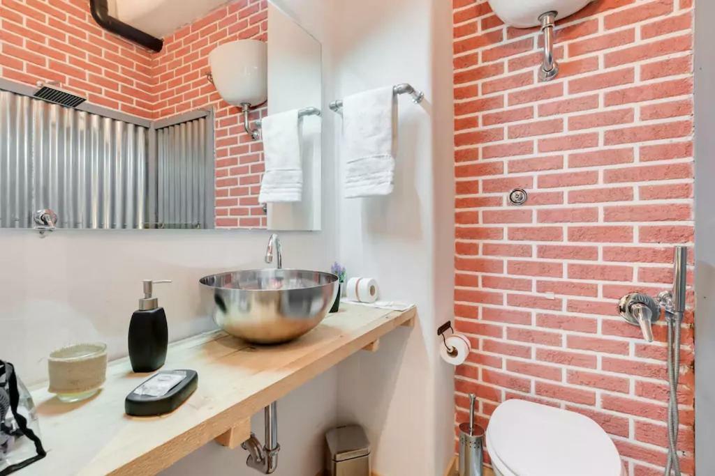 Moonlight Inn Guesthouse Рим Экстерьер фото