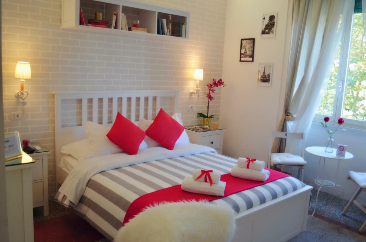 Moonlight Inn Guesthouse Рим Экстерьер фото